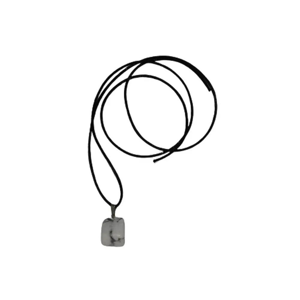 Pingente Howlita c/ Cordão