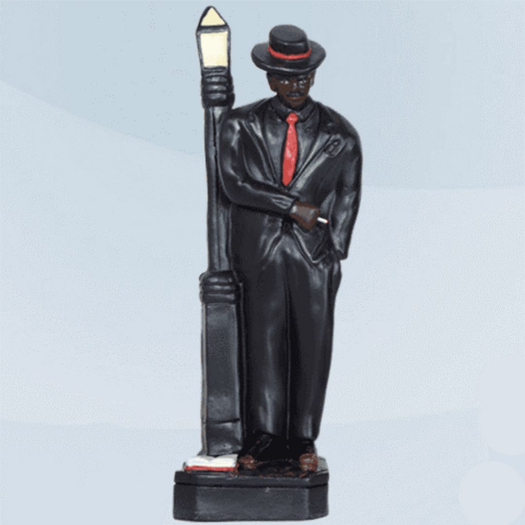 Ze Pretinho no Poste BAHIA 20cm