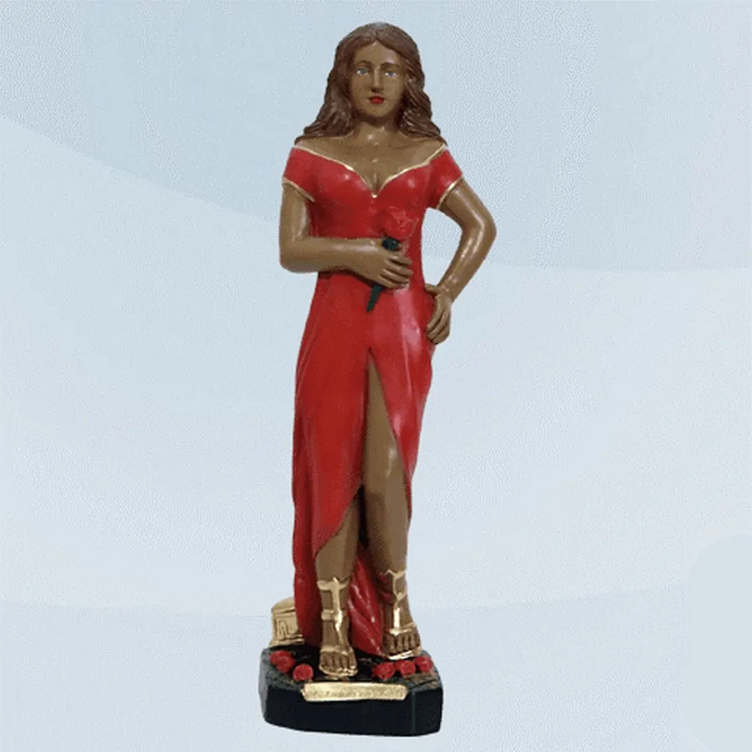 Pomba Gira Sete Rosas BAHIA 20cm